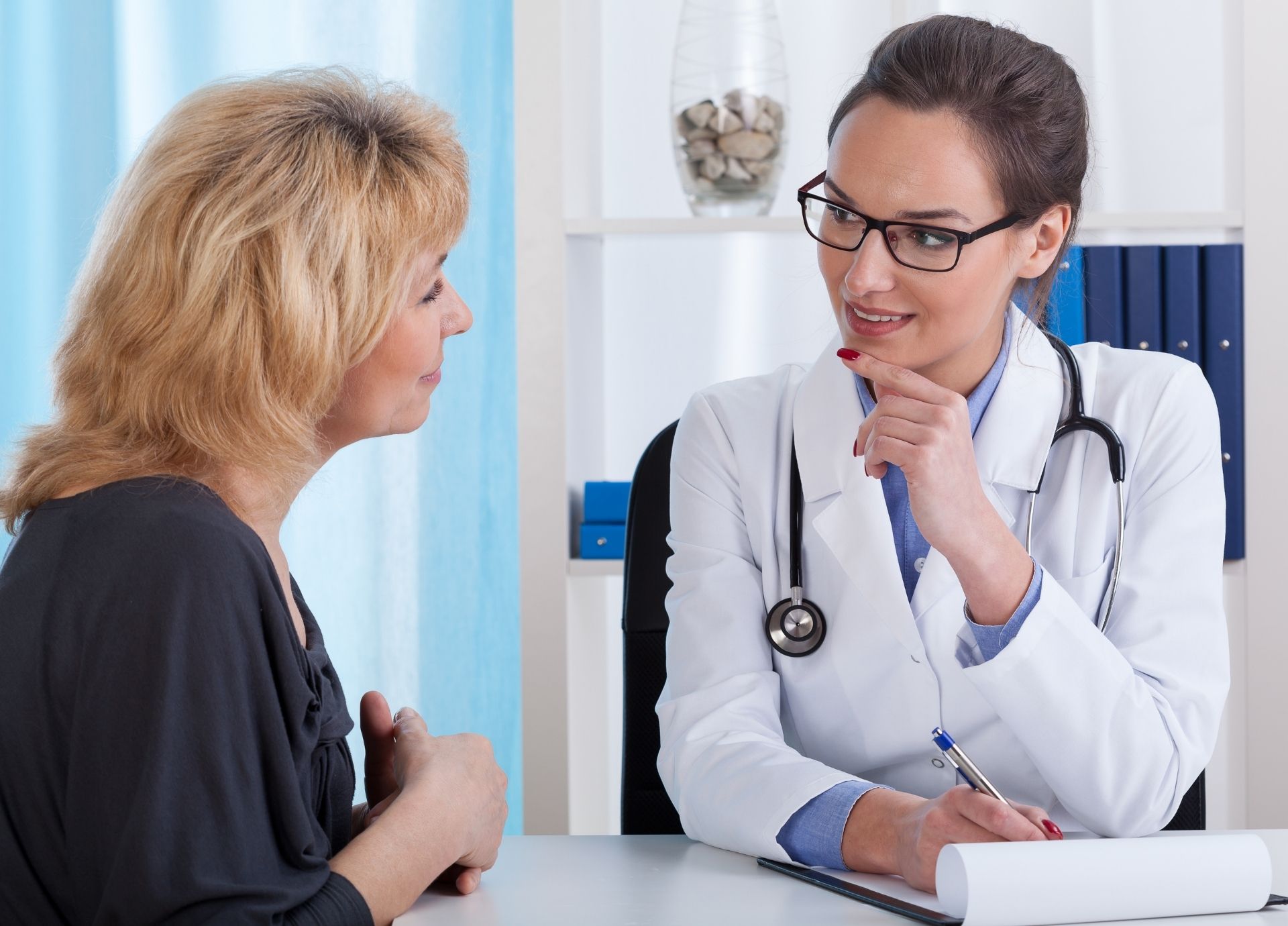 nietrzymanie moczu menopauza 